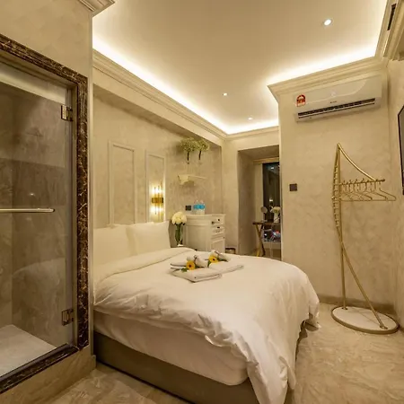A Residence @ Between Hilton & Cititel Hotel Kota Kinabalu Exterior photo