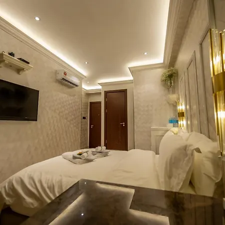A Residence @ Between Hilton & Cititel Hotel Kota Kinabalu Exterior photo
